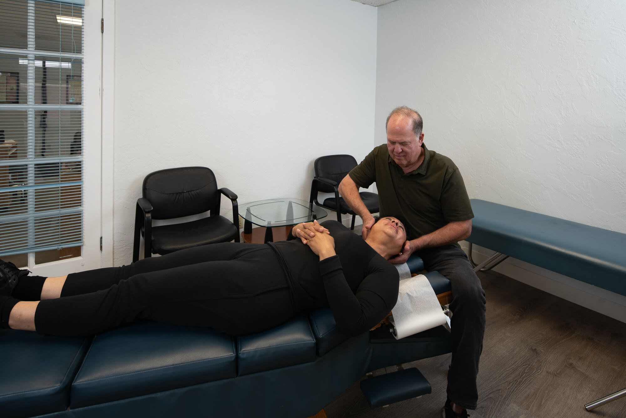 Neck and back pain chiropractic care